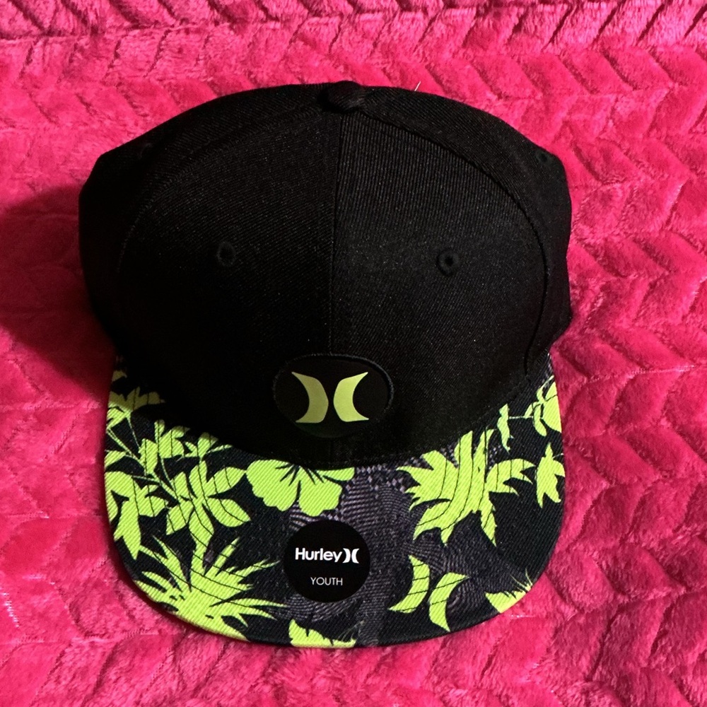 💚NEW💚 Hurley Kids Black Snapback Hat with Neon Green Floral Brim